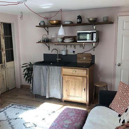 Apartamento Beautiful, Well Positioned Flat In Clifton Wood Bristol Exterior foto